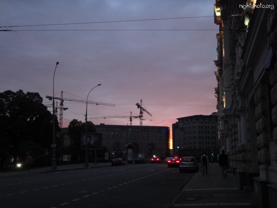 Москва - На фоне уходящего дня
