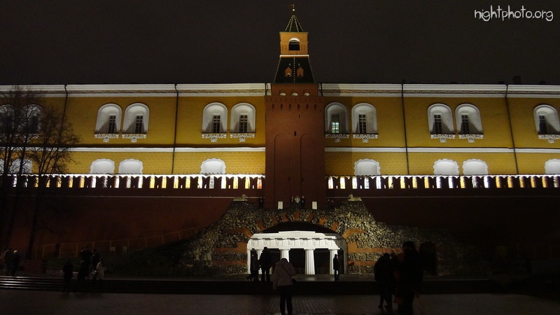 Москва - Итальянский грот (известен также как грот «Руины»)