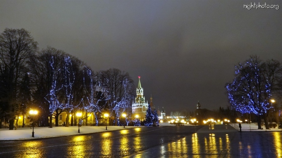 Москва - Дворцовая площадь. Кремль.