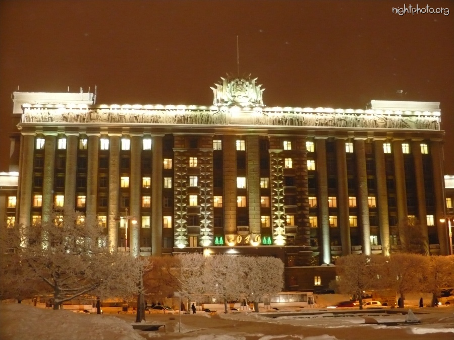 Санкт-Петербург - Дом Советов на Московском пр.