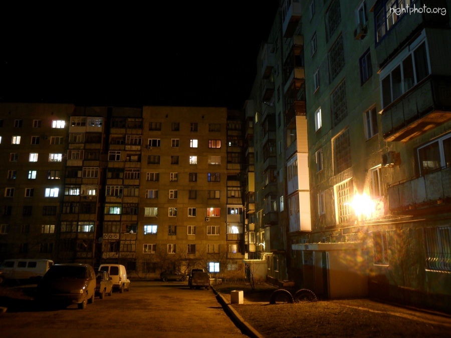 Горловка - Ночной двор