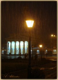  - Дождь, улица, фонарь.